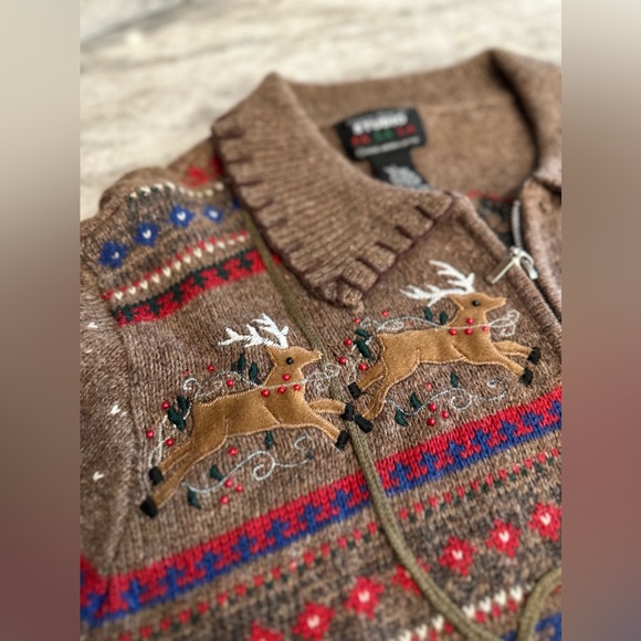 Designer Originals Ladies Brown Snowflake Zip Up Sweater & Mittens Size L - Picture 5 of 10